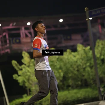 Runner Photo 4712100