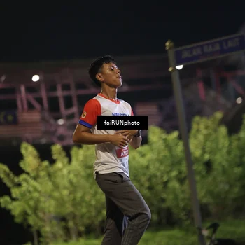 Runner Photo 4712112