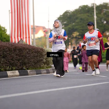 Runner Photo 4712174
