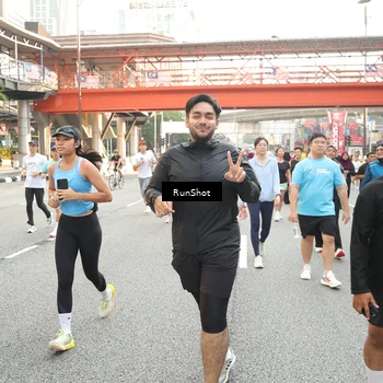 Runner Photo 4712354