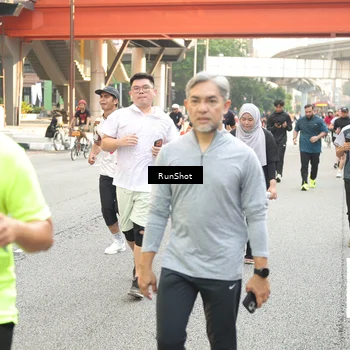 Runner Photo 4712375