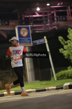 Runner Photo 4712379