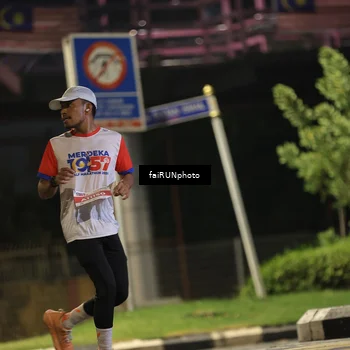Runner Photo 4712416
