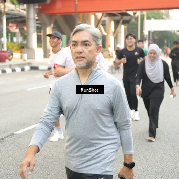Runner Photo 4712449