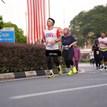 Runner Photo 4712459