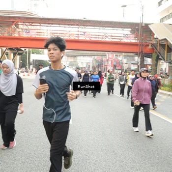 Runner Photo 4712511
