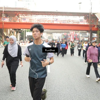 Runner Photo 4712554