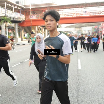 Runner Photo 4712561