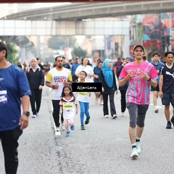 Runner Photo 4712675