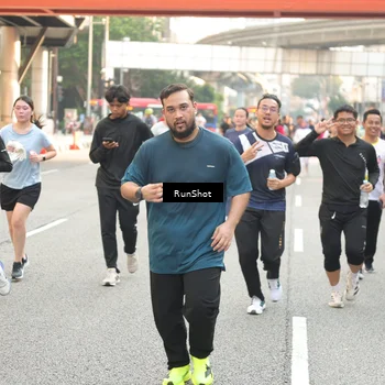 Runner Photo 4712715