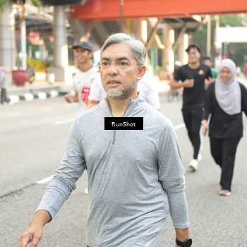 Runner Photo 4712755