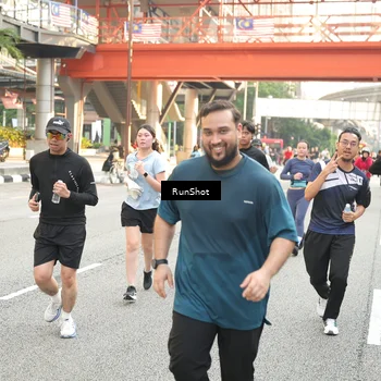 Runner Photo 4712776