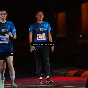 Runner Photo 4712812