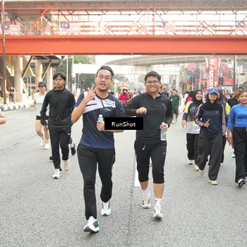 Runner Photo 4712894