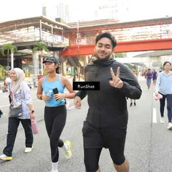 Runner Photo 4712943