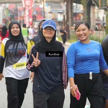 Runner Photo 4713003