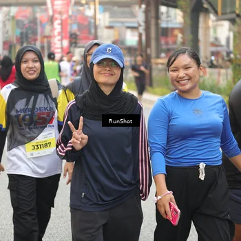 Runner Photo 4713023