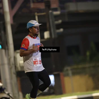 Runner Photo 4713071
