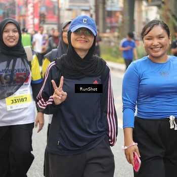Runner Photo 4713073