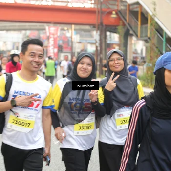 Runner Photo 4713086