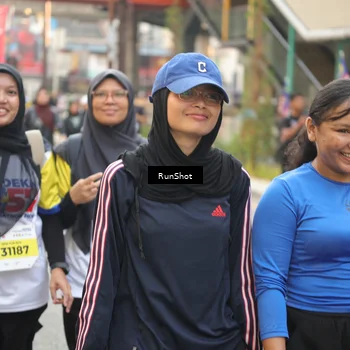 Runner Photo 4713091