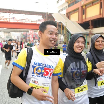 Runner Photo 4713198