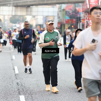 Runner Photo 4713319