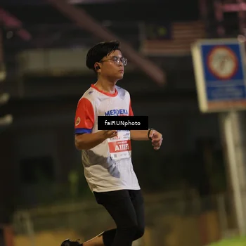 Runner Photo 4713324