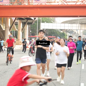 Runner Photo 4713378
