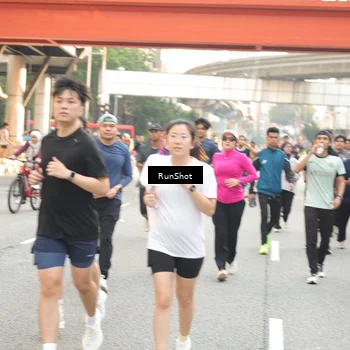 Runner Photo 4713425