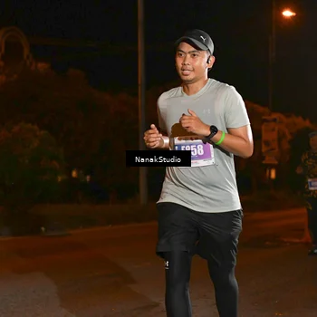 Runner Photo 4713535