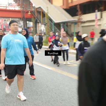 Runner Photo 4713573