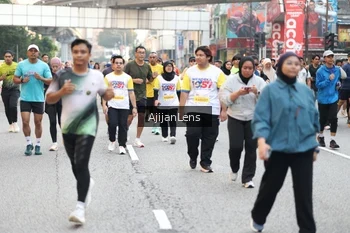 Runner Photo 4713577