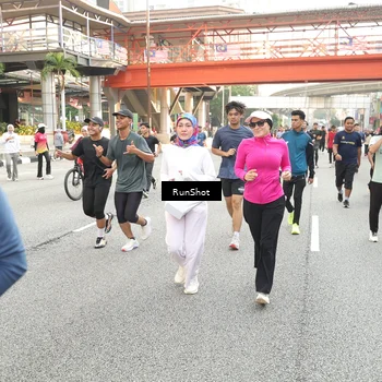 Runner Photo 4713590