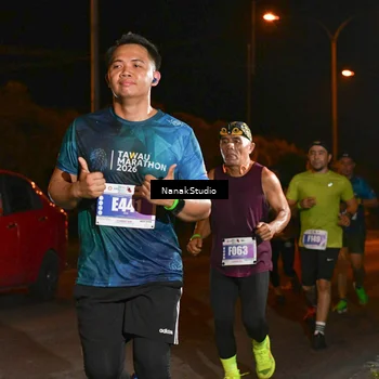 Runner Photo 4713625