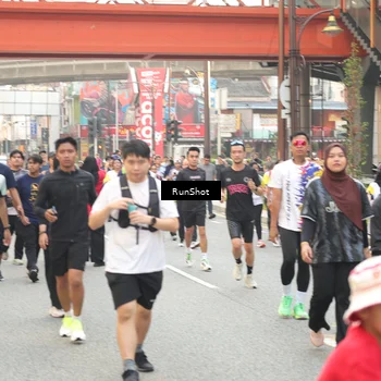 Runner Photo 4713634