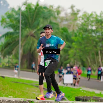 Runner Photo 4713636