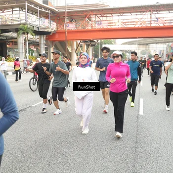 Runner Photo 4713642