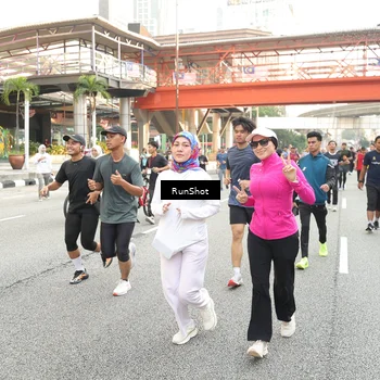 Runner Photo 4713653