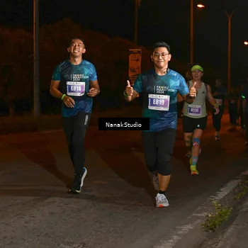 Runner Photo 4713660