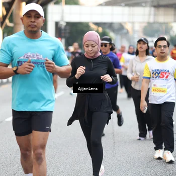 Runner Photo 4713664