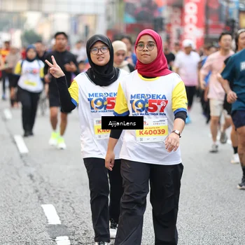 Runner Photo 4713672