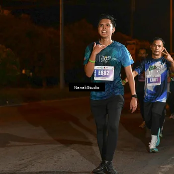 Runner Photo 4713694