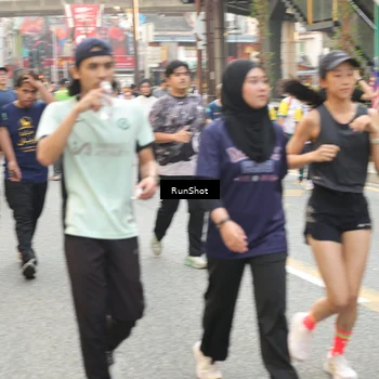 Runner Photo 4713729