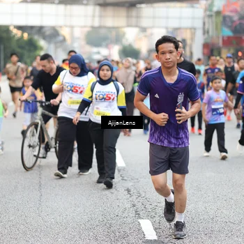 Runner Photo 4713743