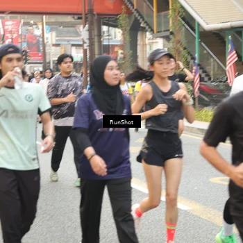 Runner Photo 4713748