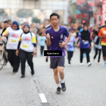 Runner Photo 4713753