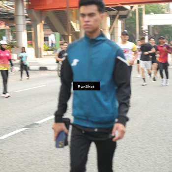 Runner Photo 4713759