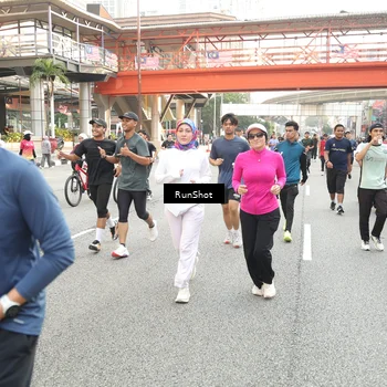 Runner Photo 4713766