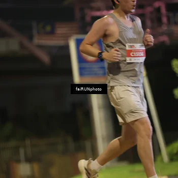 Runner Photo 4713816